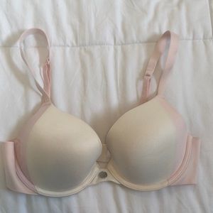 DKNY light push up bra size 32C